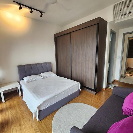 Beacon Executive Premium Suite George Town Dış mekan fotoğraf