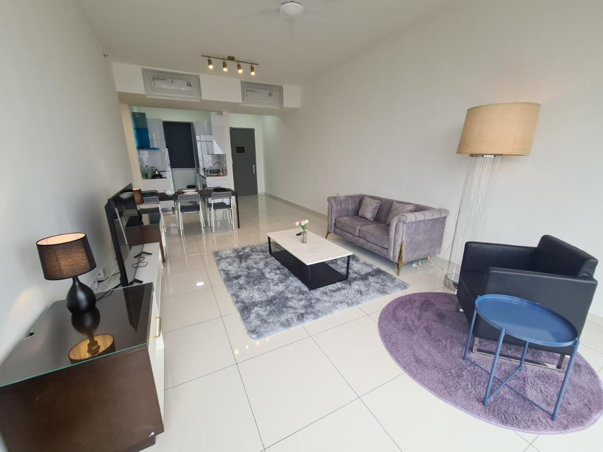 Beacon Executive Premium Suite George Town Dış mekan fotoğraf