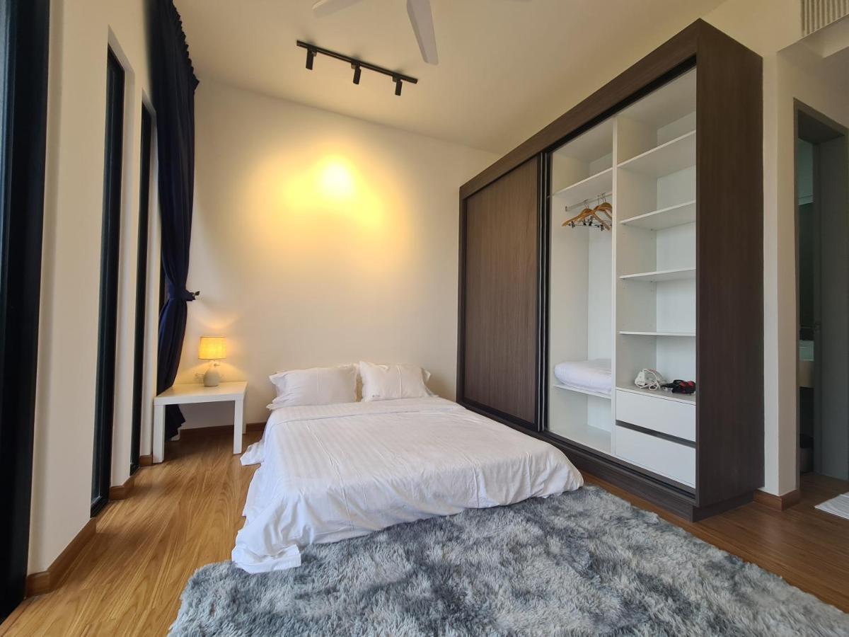 Beacon Executive Premium Suite George Town Dış mekan fotoğraf