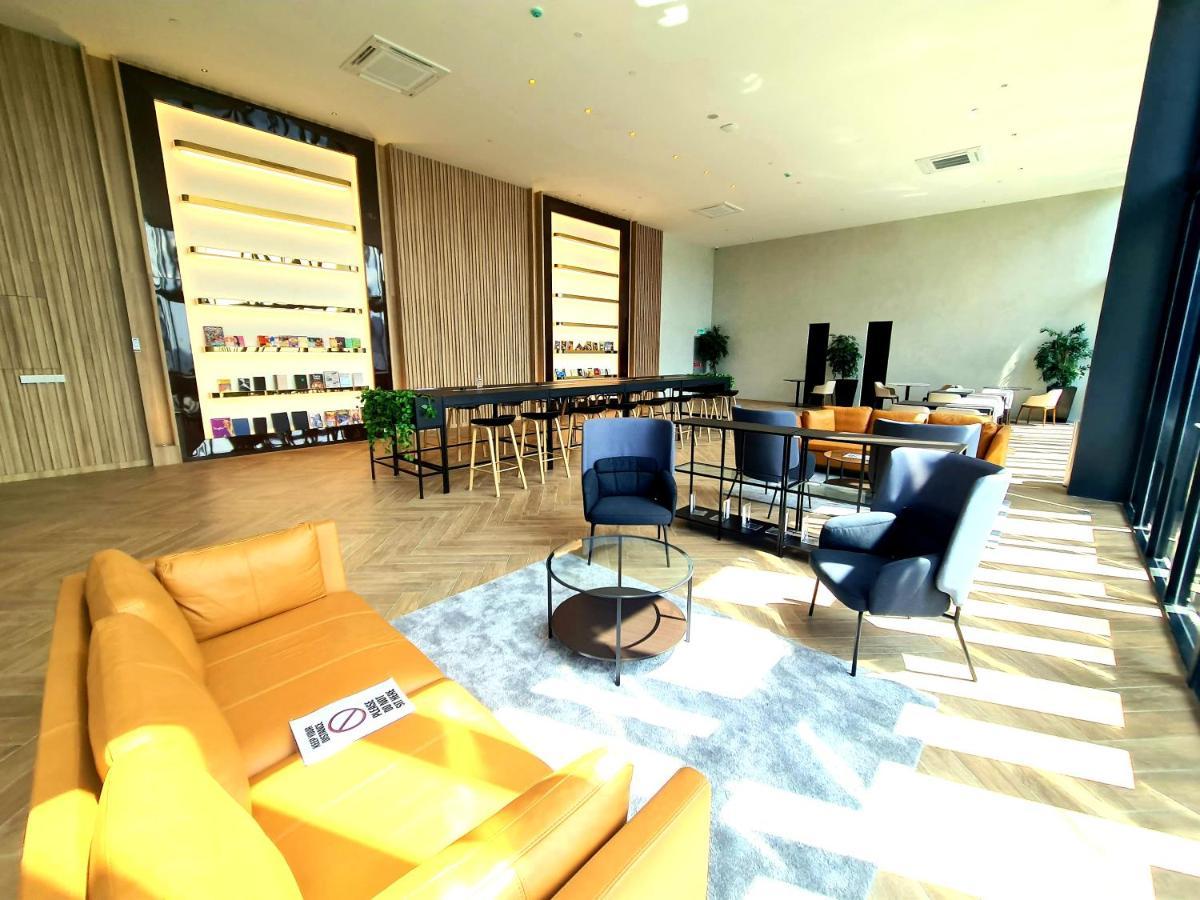 Beacon Executive Premium Suite George Town Dış mekan fotoğraf