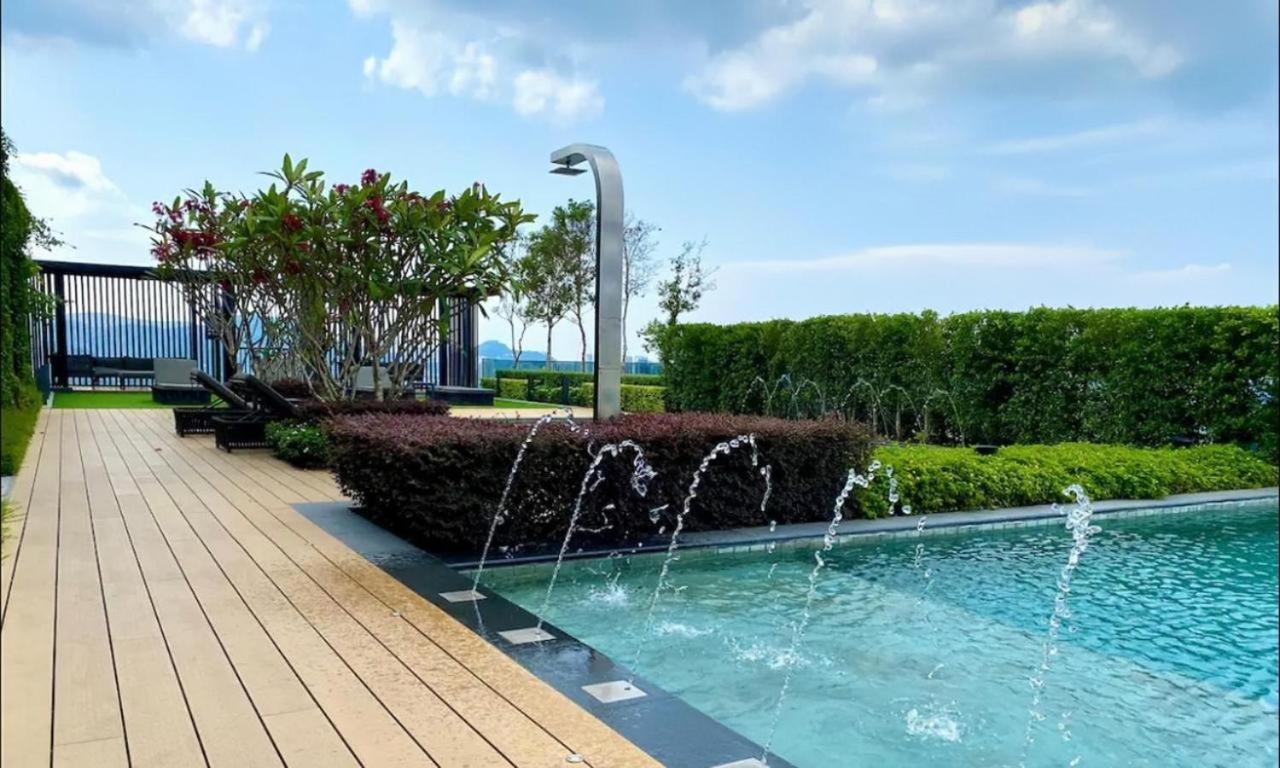 Beacon Executive Premium Suite George Town Dış mekan fotoğraf