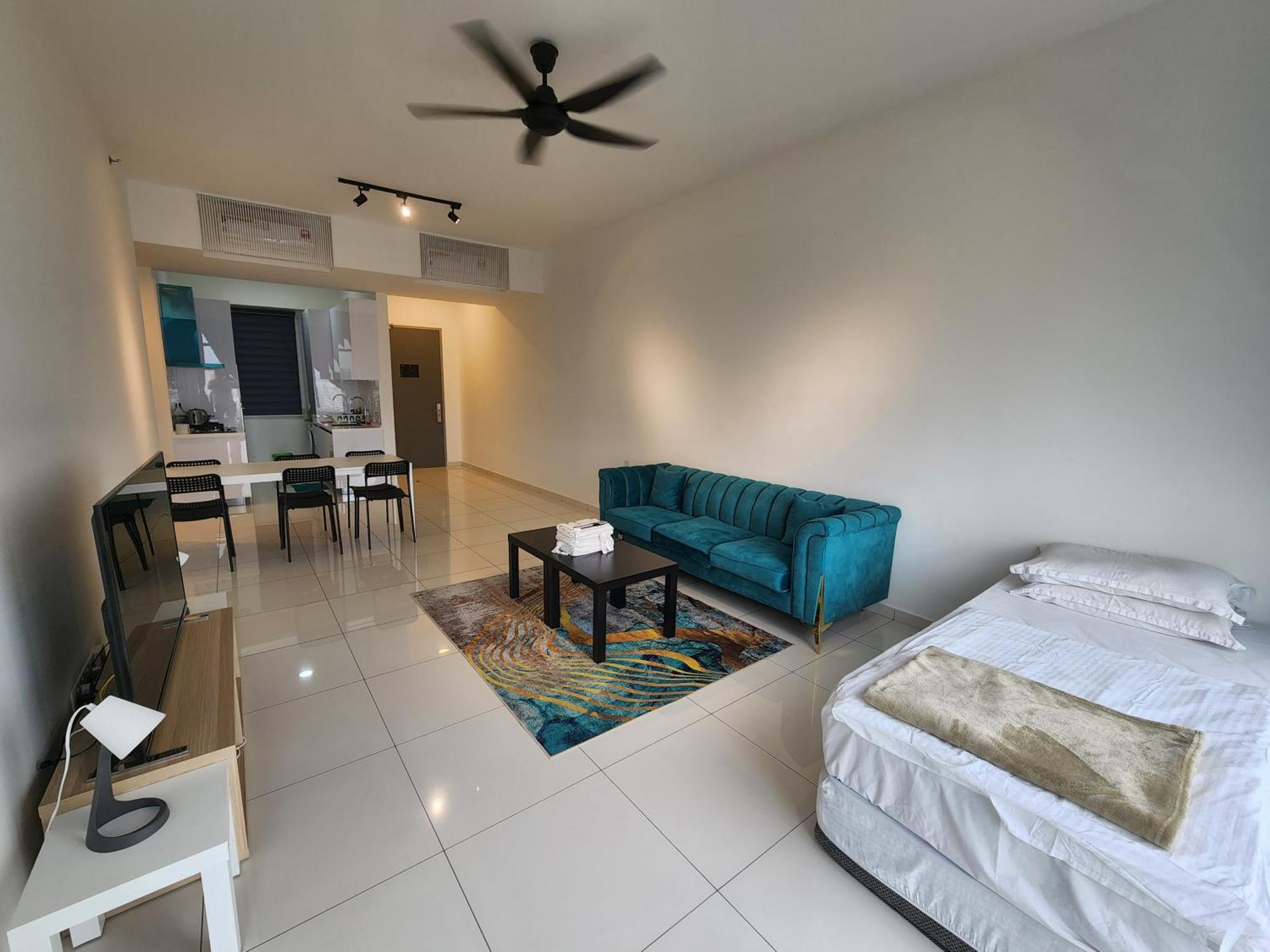 Beacon Executive Premium Suite George Town Dış mekan fotoğraf